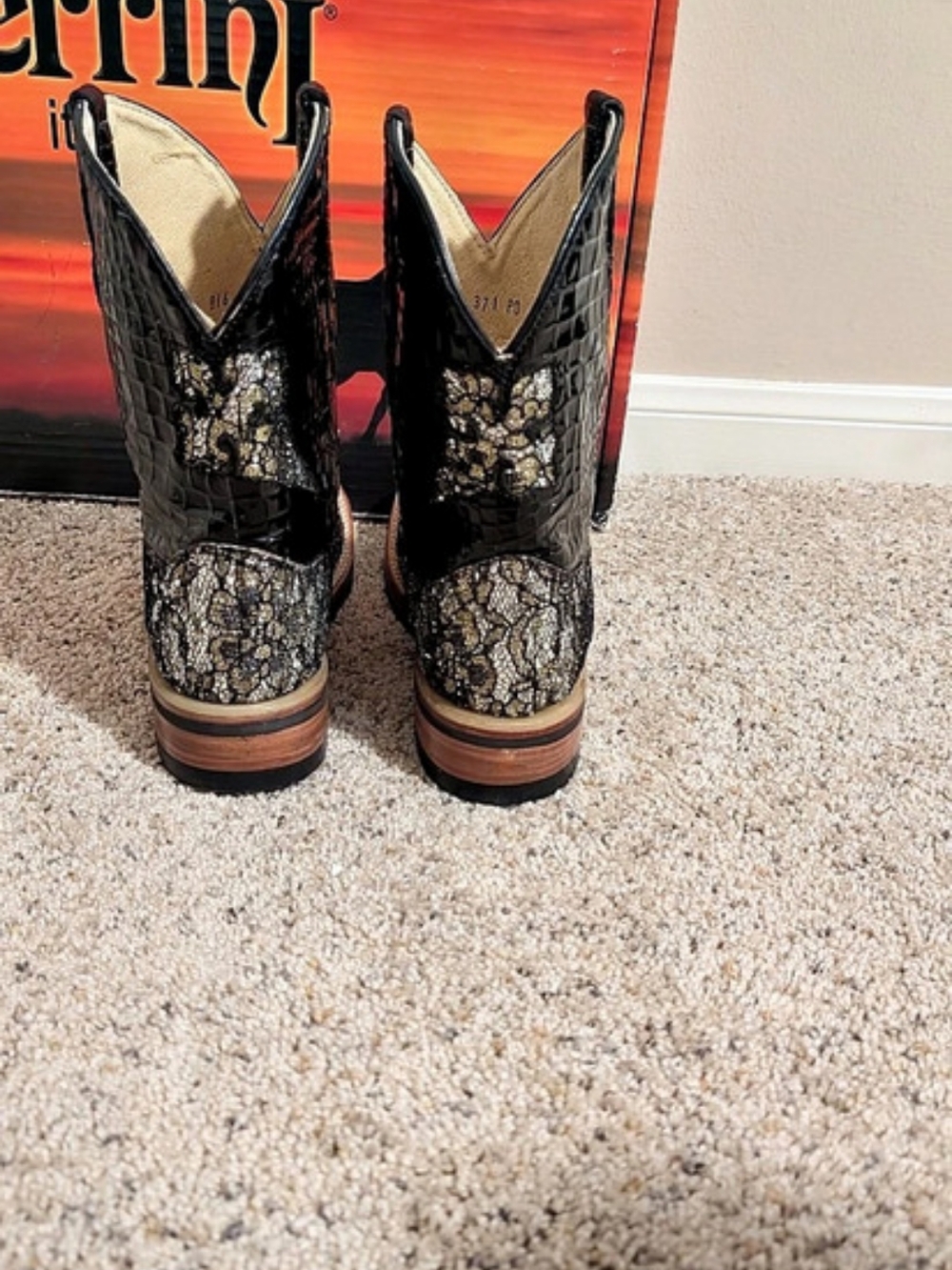 Ferrini Silver and Black Lace Floral Leather Cowgirl Boots Floral Western Ankle - Picture 3 of 9